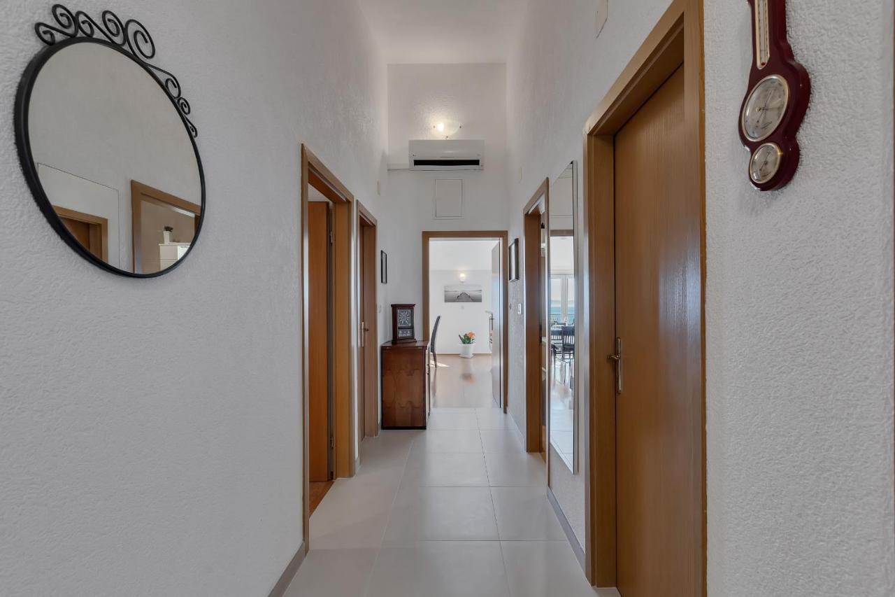 Apartman Sara Baška Voda Exteriér fotografie